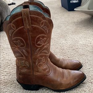 Ariat cowboy boots
